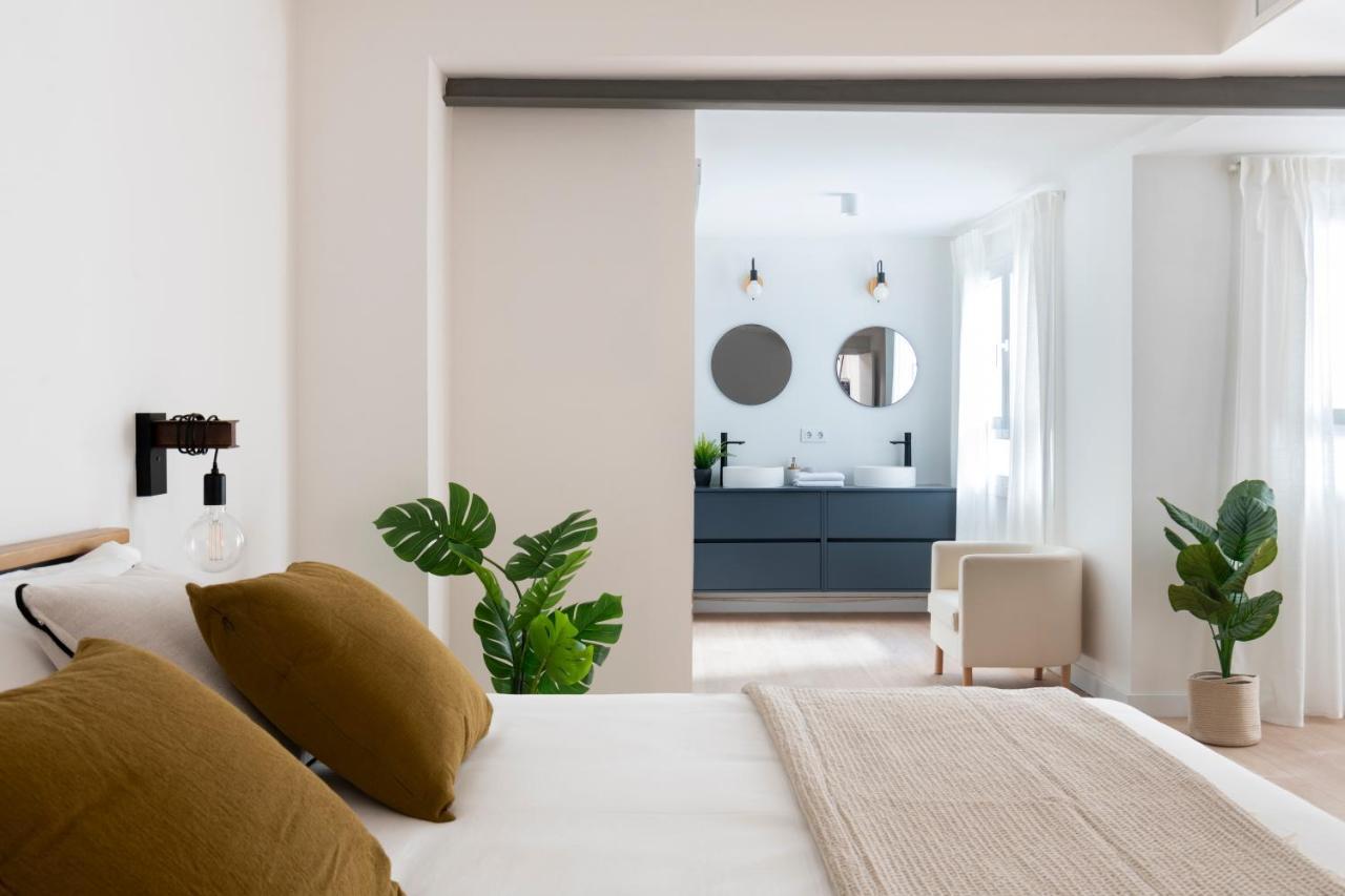 Magno Apartments Castelar Seville Exterior photo