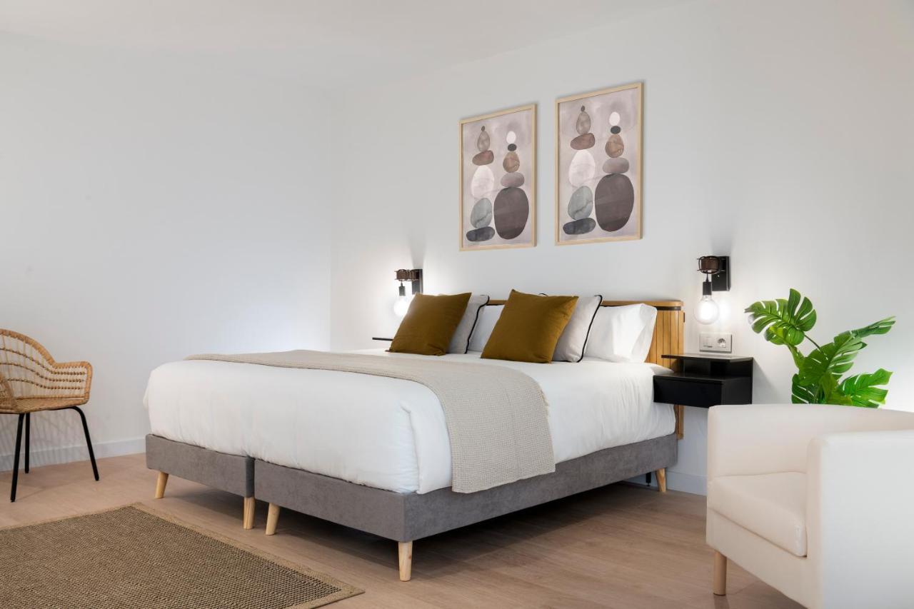 Magno Apartments Castelar Seville Exterior photo